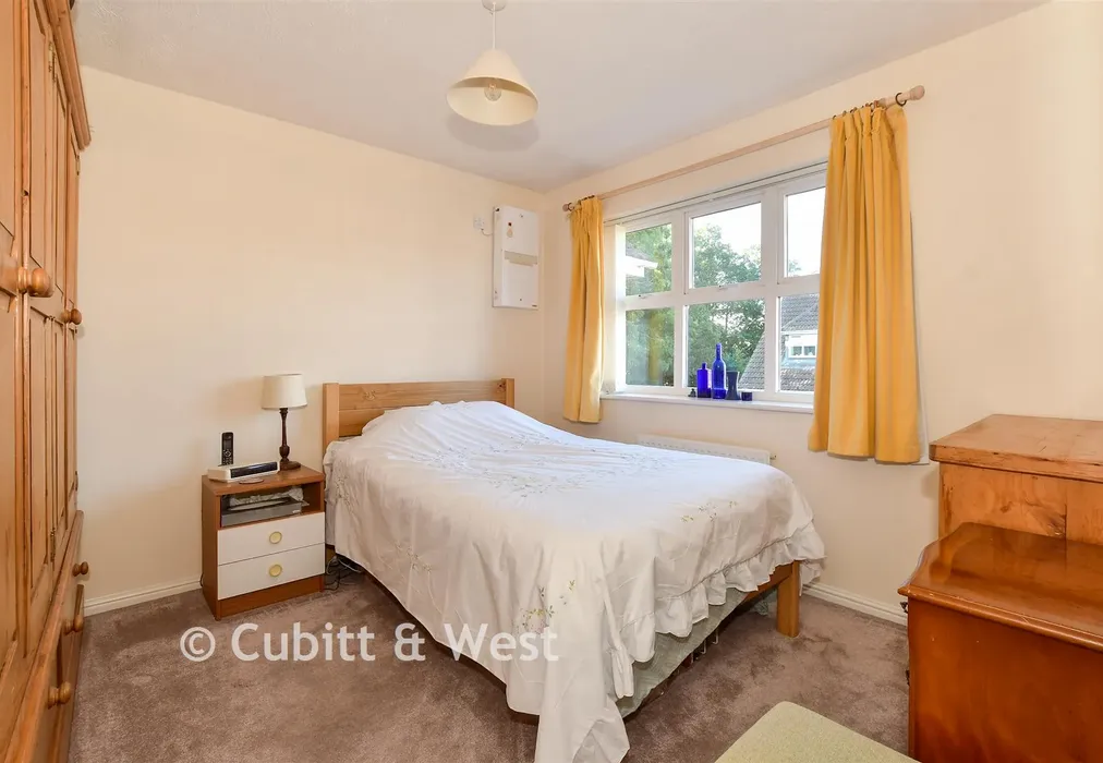 Bedroom 2 - Foxglove Walk, Worthing, West Sussex - Wards of Kent