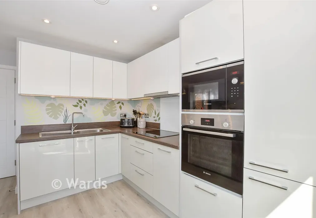 Kitchen/Lounge/ Diner - Amisse Drive, Snodland, Kent - Wards of Kent
