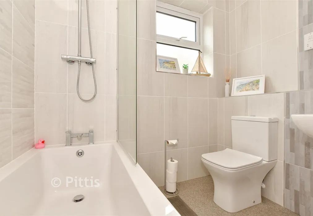 Bathroom - Beachfield Road, Sandown, Isle of Wight - Wards of Kent