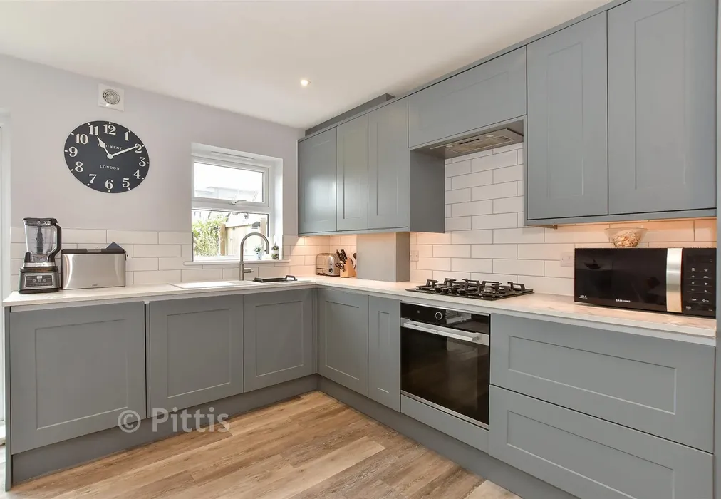 Kitchen/Dining Room - Beachfield Road, Sandown, Isle of Wight - Wards of Kent