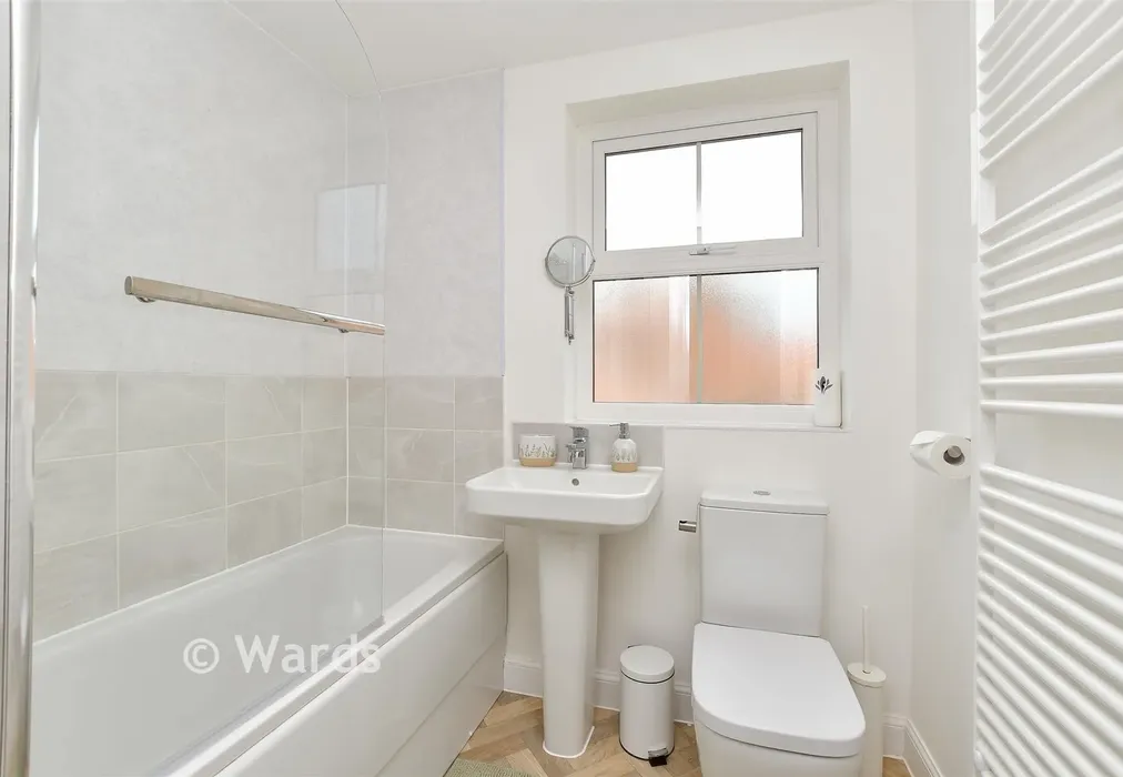 Bathroom - Laxtons Crescent, Sittingbourne, Kent - Wards of Kent
