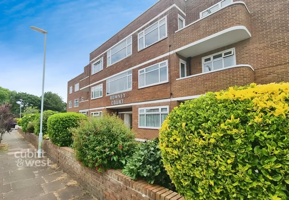 7a9d4de2-20250620... - Winchelsea Gardens Worthing BN11 - Wards of Kent