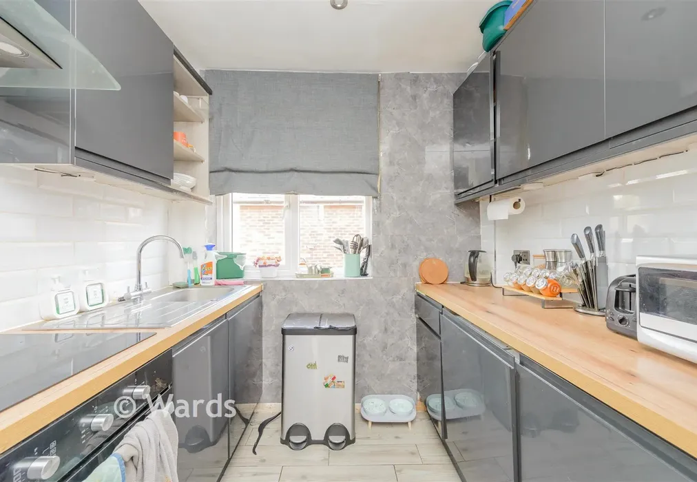 Kitchen - Bellegrove Road, Welling, Kent - Wards of Kent
