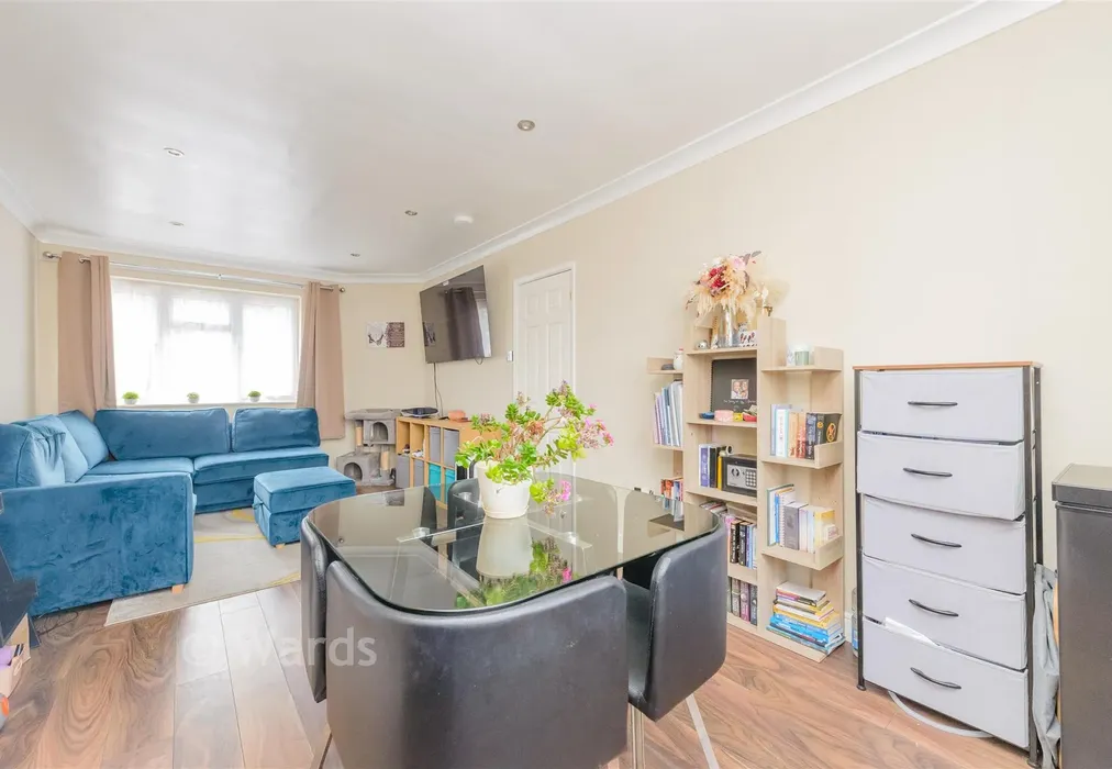 Lounge - Bellegrove Road, Welling, Kent - Wards of Kent