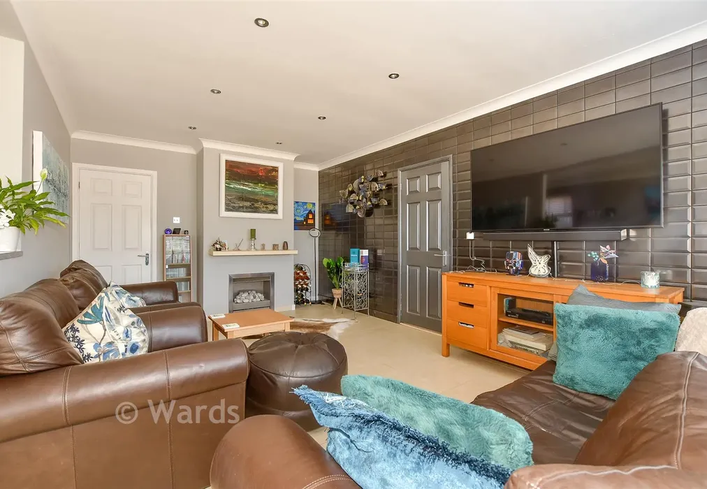Lounge - Maydowns Road, Whitstable, Kent - Wards of Kent