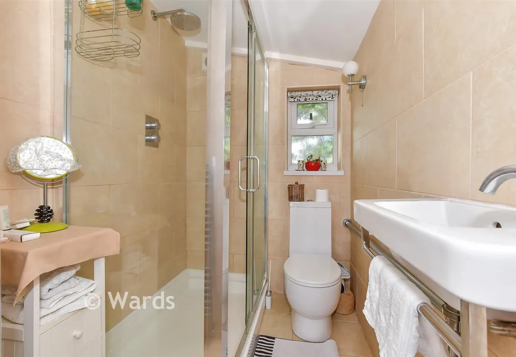 En-Suite Shower Room - Maydowns Road, Whitstable, Kent - Wards of Kent