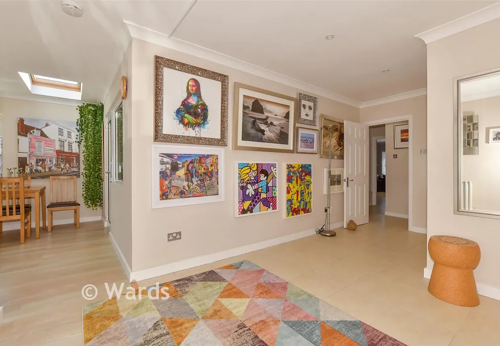 Inner Hallway - Maydowns Road, Whitstable, Kent - Wards of Kent