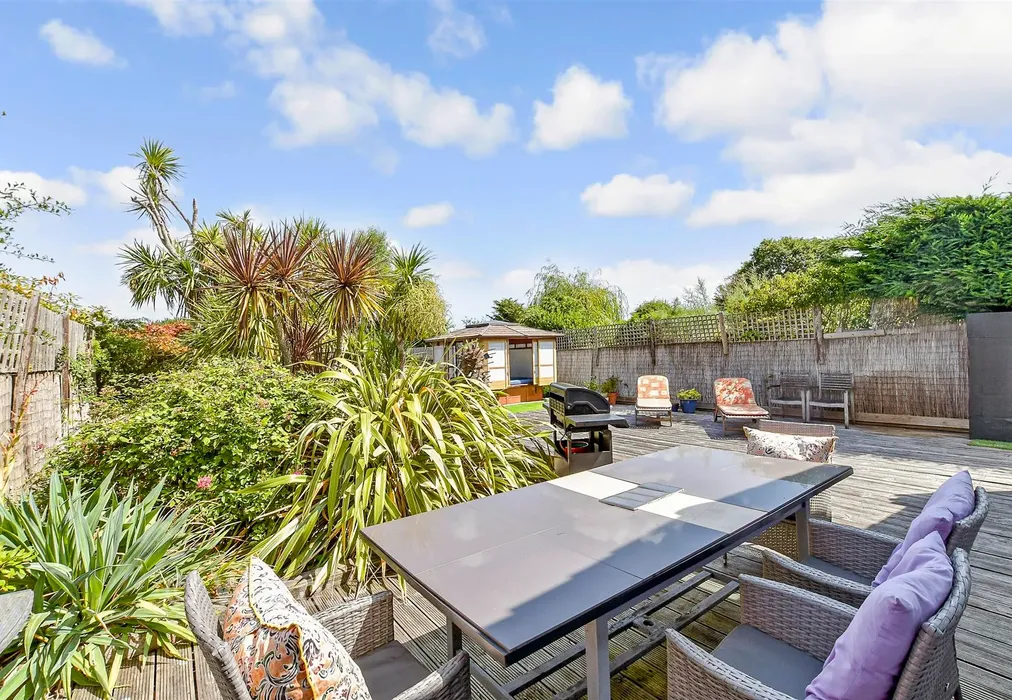 Rear Garden - Maydowns Road, Whitstable, Kent - Wards of Kent