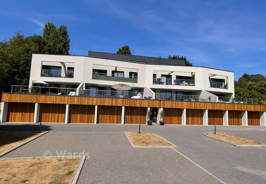 Front - Seabrook Road, Hythe, Kent - Wards of Kent