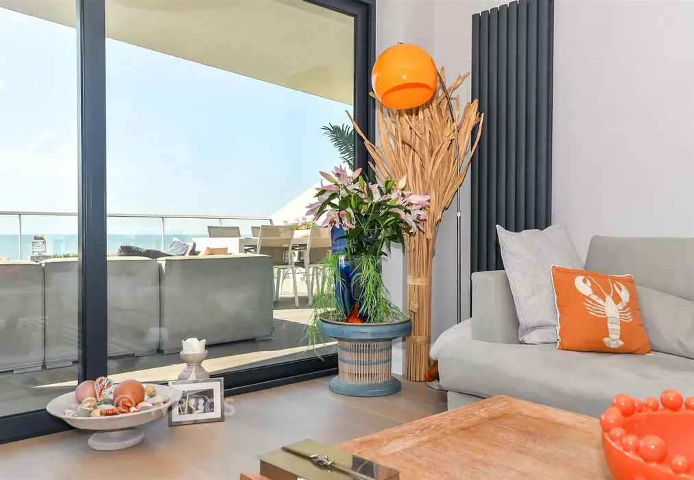 Internal Lifestyle Photograph - Seabrook Road, Hythe, Kent - Wards of Kent