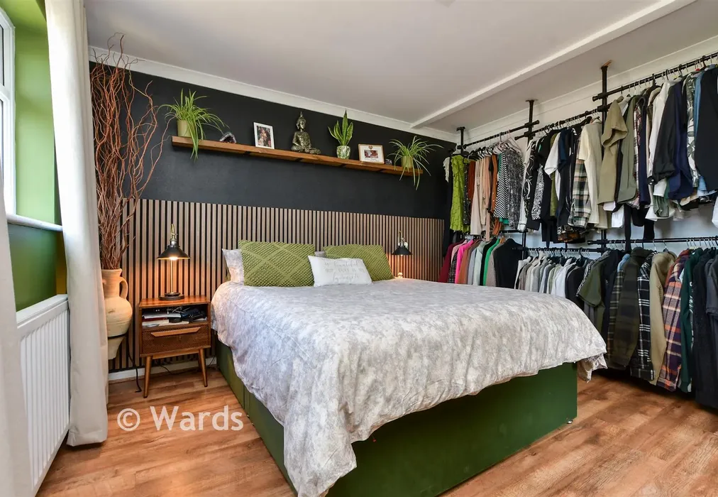 Bedroom 1 - Malvern Park, Herne Bay, Kent - Wards of Kent