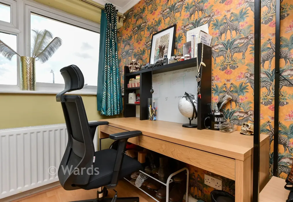 Bedroom 2 - Malvern Park, Herne Bay, Kent - Wards of Kent