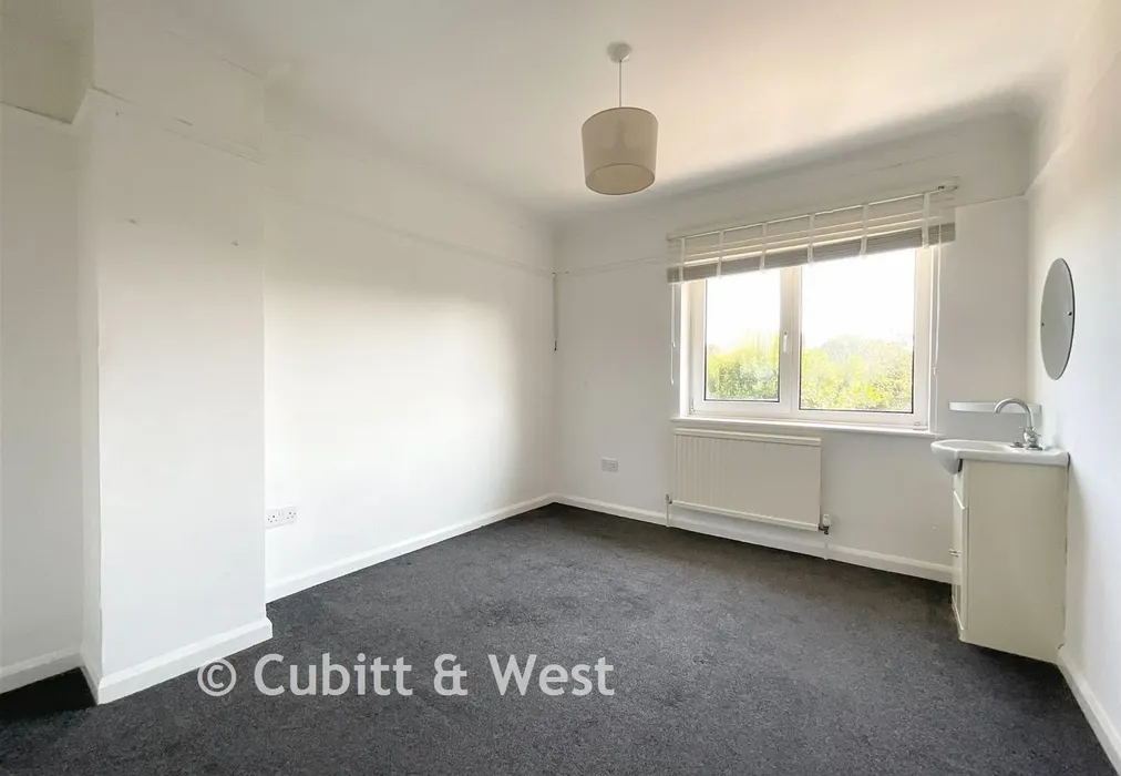 Bedroom 3 - Ilex Way, Goring-By-Sea, West Sussex - Wards of Kent