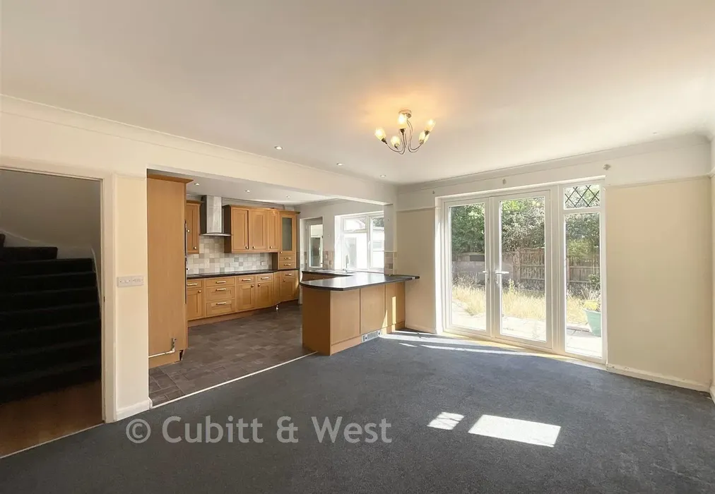 Kitchen / Diner - Ilex Way, Goring-By-Sea, West Sussex - Wards of Kent
