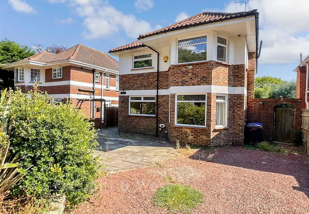 Front - Ilex Way, Goring-By-Sea, West Sussex - Wards of Kent