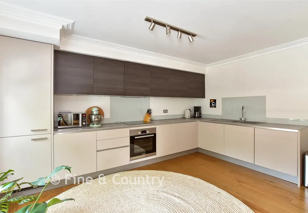 Living/ Dining/ Kitchen - London Road, Tunbridge Wells, Kent - Wards of Kent