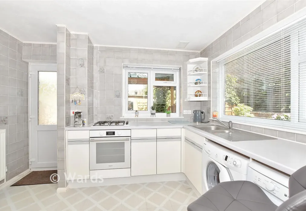 Kitchen - Church Road, New Romney, Kent - Wards of Kent