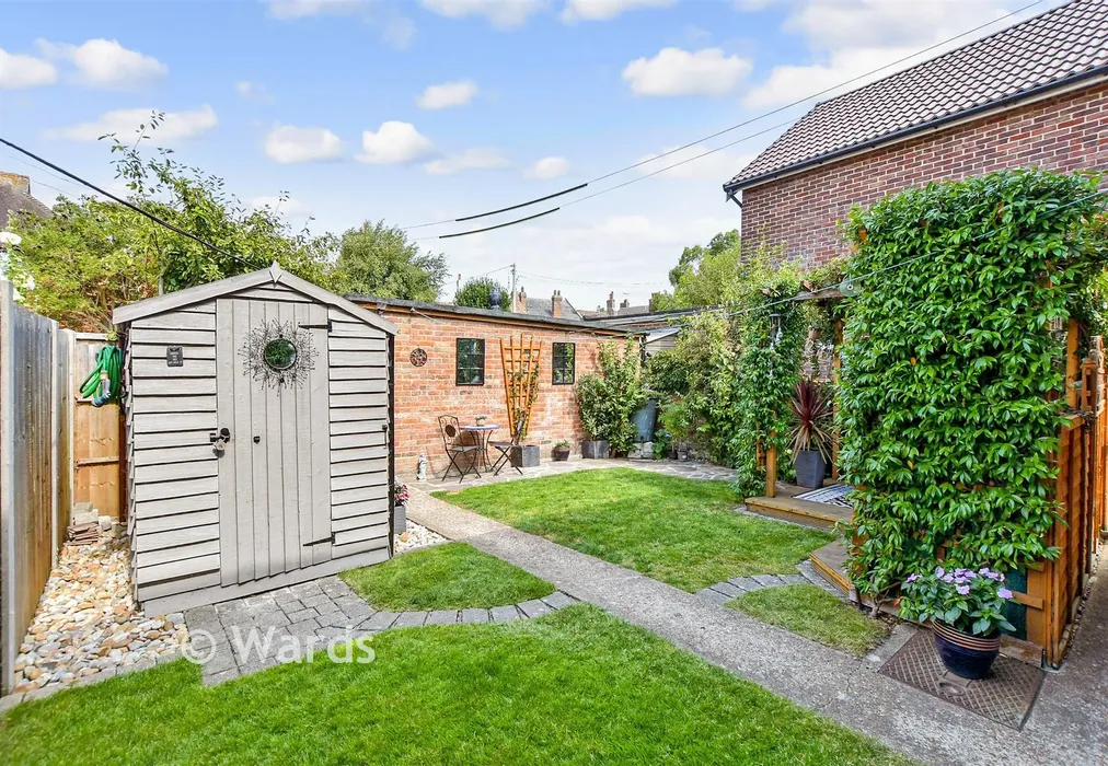 Rear Garden - Church Road, New Romney, Kent - Wards of Kent