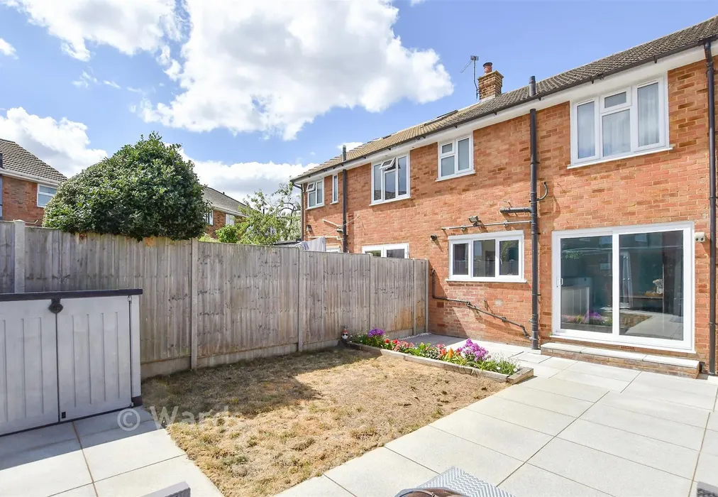 Rear Garden - Windermere Drive, Rainham, Gillingham, Kent - Wards of Kent