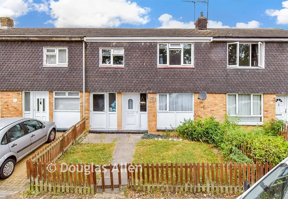 Front Web - Kent View Road, Basildon, Essex - Wards of Kent