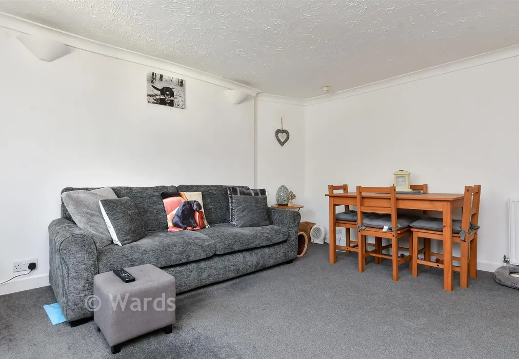 Lounge - Castle Hill Road, Dover, Kent - Wards of Kent