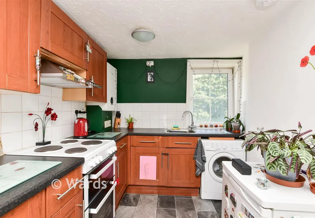 Kitchen - Castle Hill Road, Dover, Kent - Wards of Kent