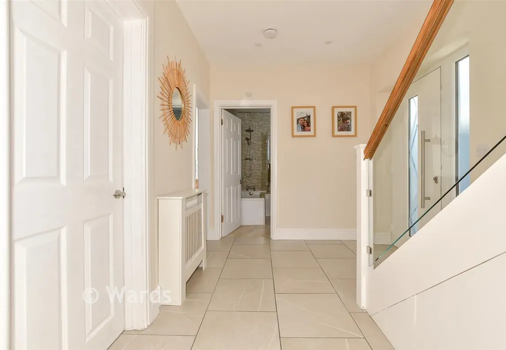 Entrance Hall - The Broadway, Herne Bay, Kent - Wards of Kent