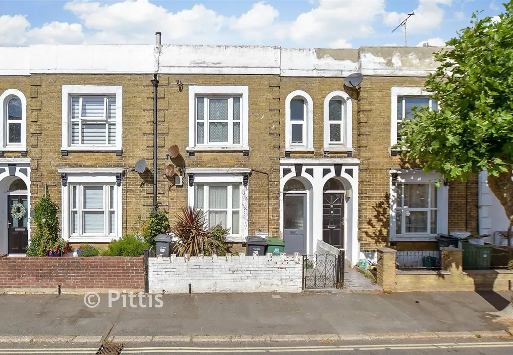 External (Web) - Fitzroy Street, Sandown, Isle of Wight - Wards of Kent