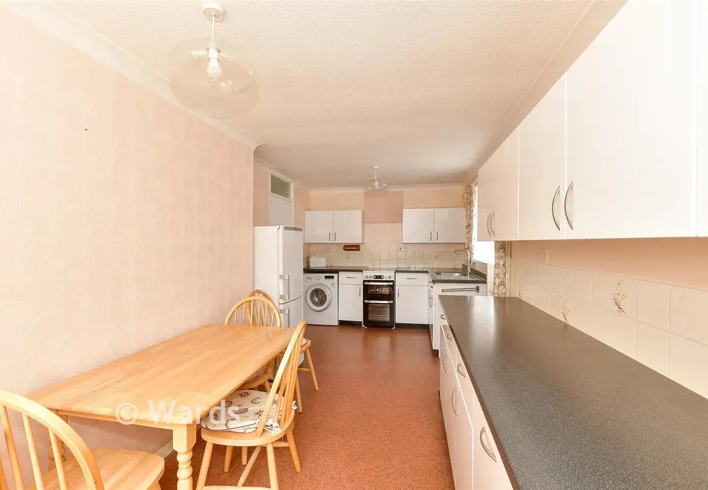 Kitchen/ Diner - Lawrence Gardens, Herne Bay, Kent - Wards of Kent