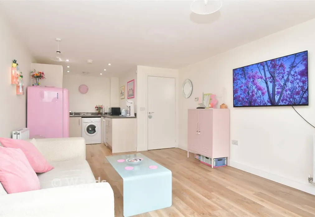 Lounge/Kitchen/ Dining Area - Castle Hill Drive, Castle Hill, Swanscombe, Kent - Wards of Kent