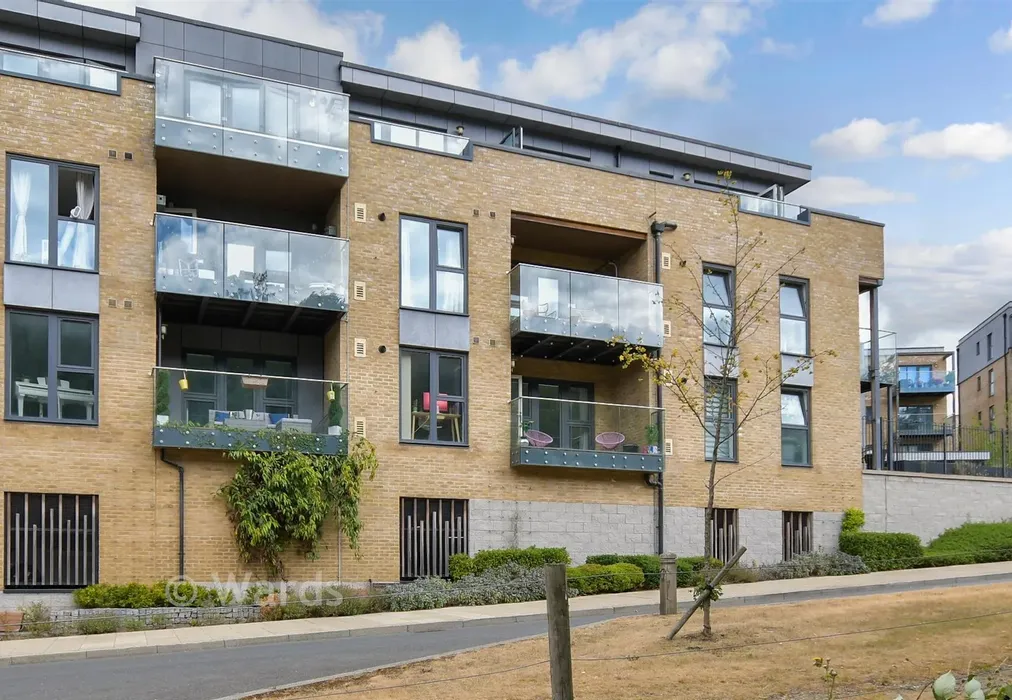External (Web) - Castle Hill Drive, Castle Hill, Swanscombe, Kent - Wards of Kent