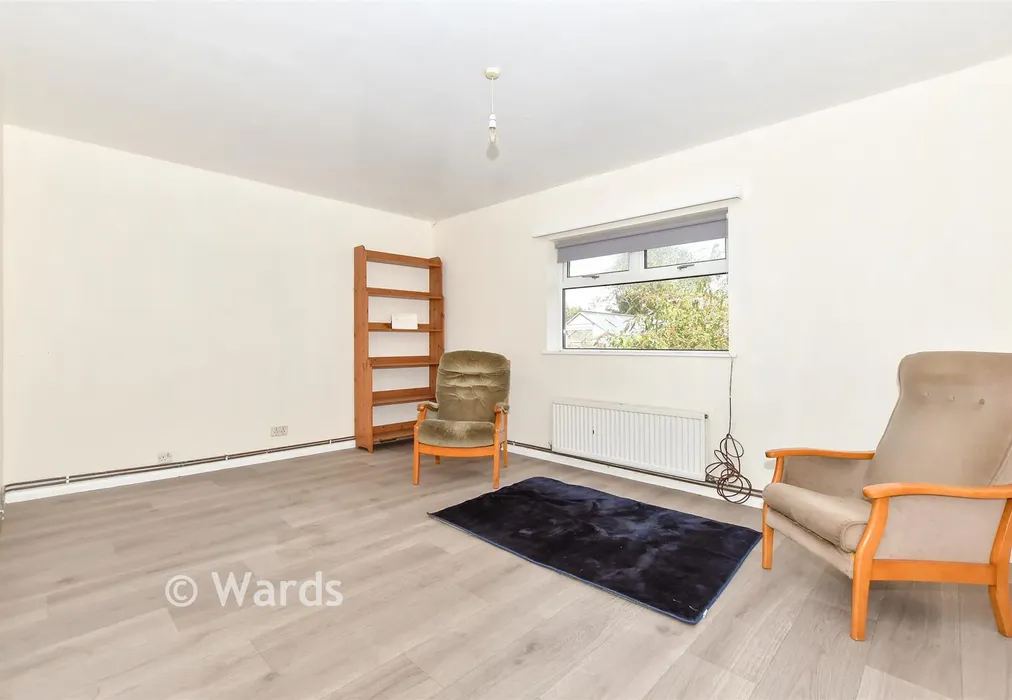 Bedroom 1 - Dunes Road, Greatstone, Kent - Wards of Kent