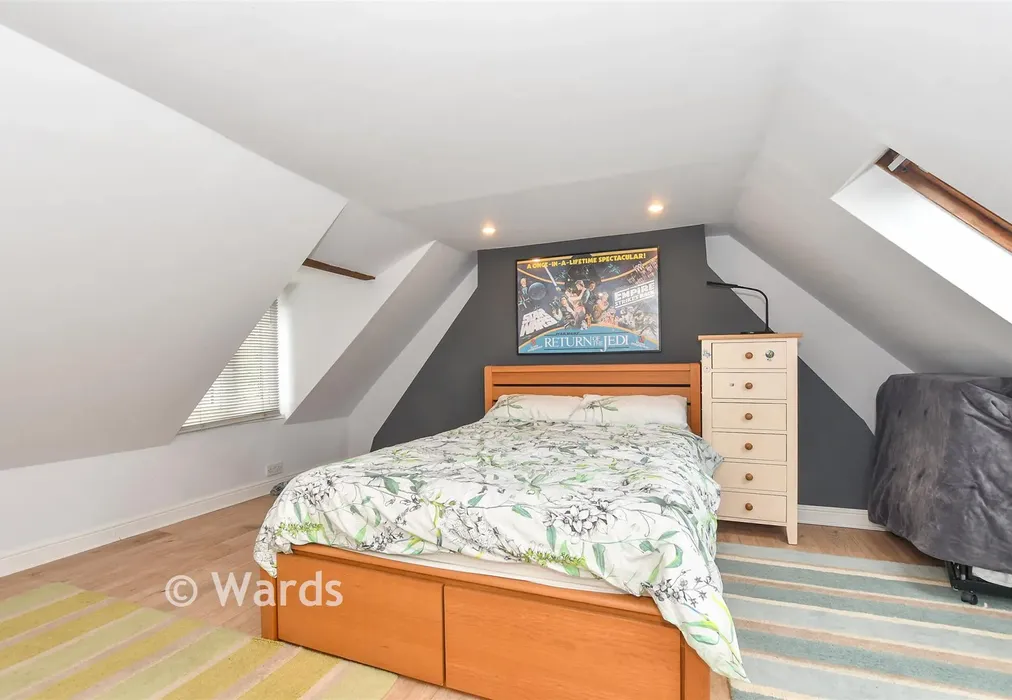 Bedroom 4 - The Common, Sissinghurst, Cranbrook, Kent - Wards of Kent