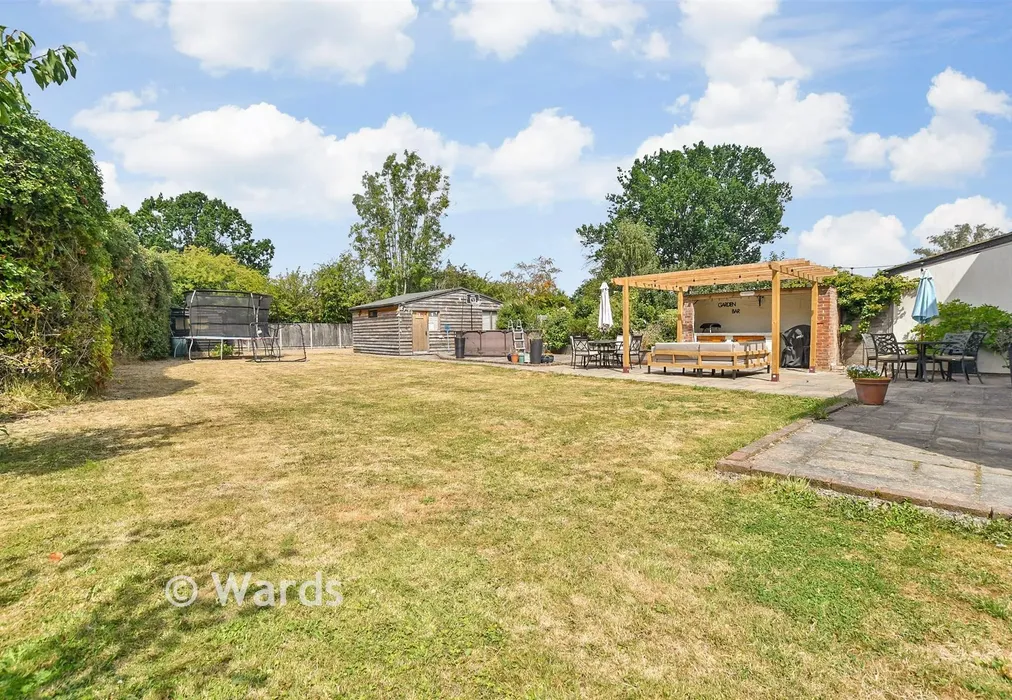 Rear Garden - The Common, Sissinghurst, Cranbrook, Kent - Wards of Kent