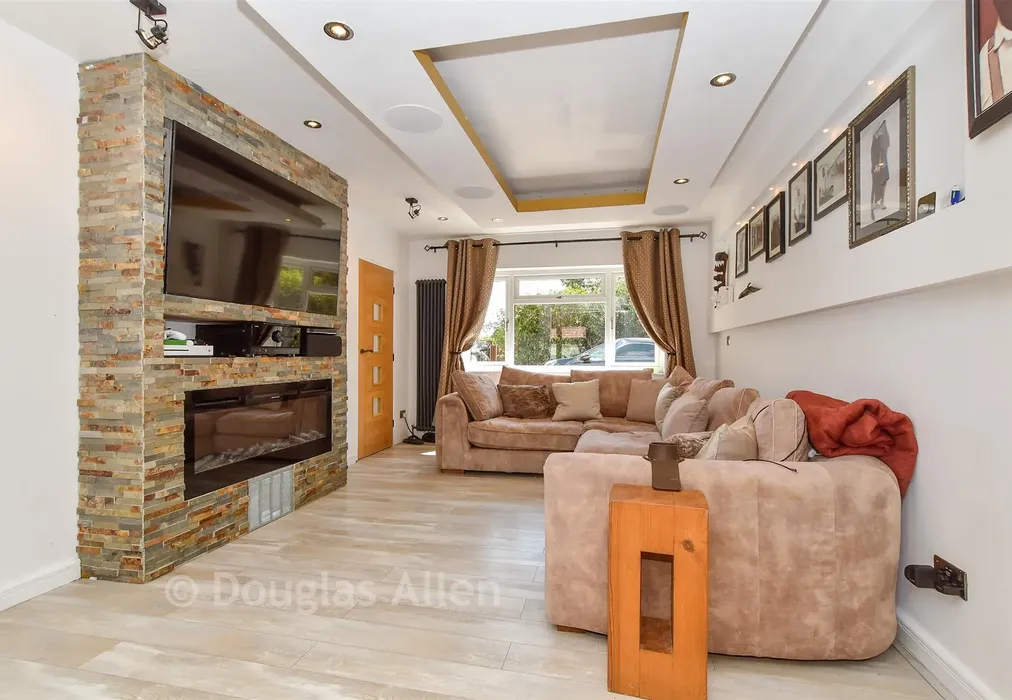 Cinema Room - Wick Beech Avenue, Wickford, Essex - Wards of Kent
