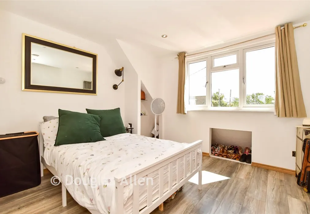 Bedroom 3 - Wick Beech Avenue, Wickford, Essex - Wards of Kent