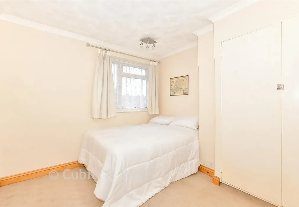 Bedroom 2 - Bath Road, Southsea, Hampshire - Wards of Kent