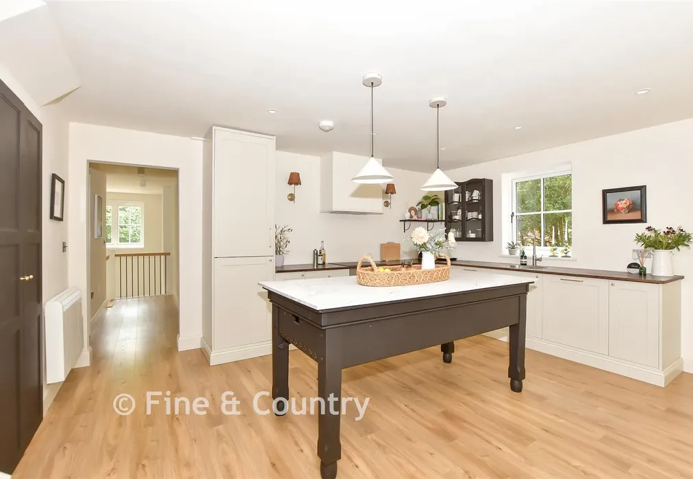 Kitchen - The Street, Petham, Kent - Wards of Kent