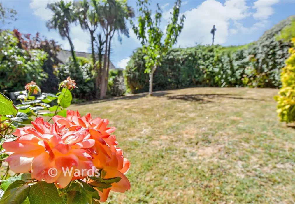 External Lifestyle Photograph - Redbrooks Way, Hythe, Kent - Wards of Kent