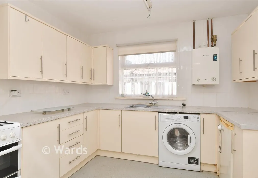 Kitchen - Concord Avenue, Chatham, Kent - Wards of Kent