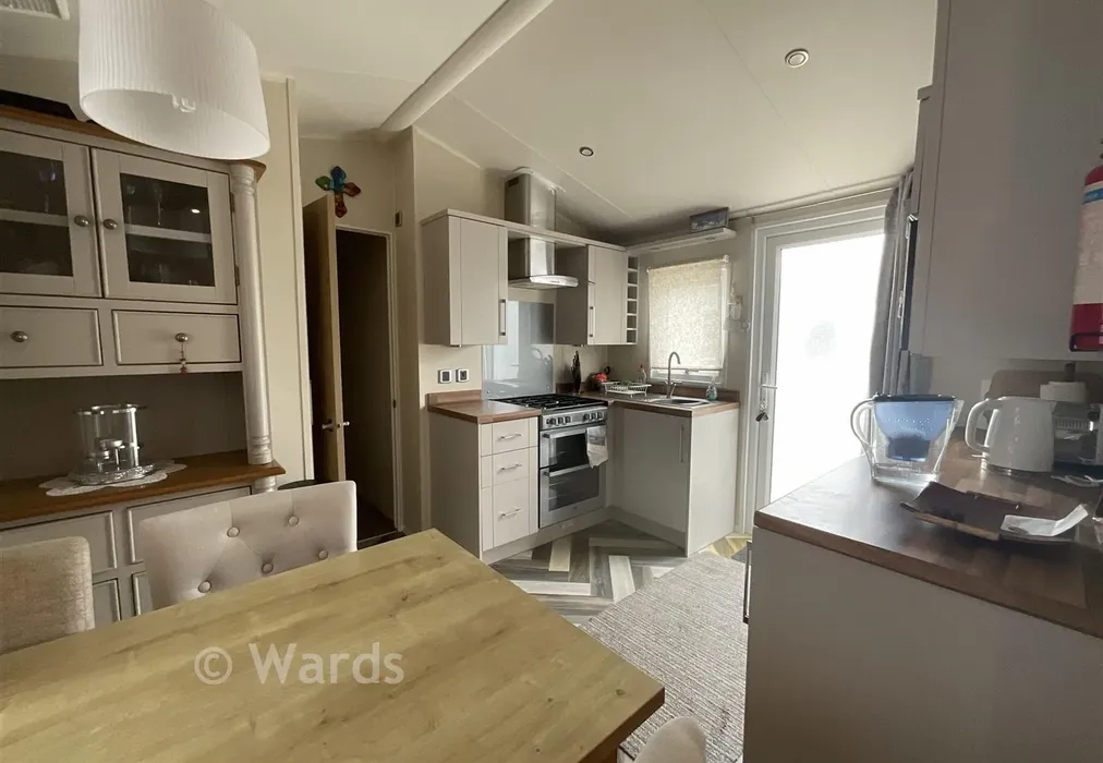 Kitchen/Diner - Shottendane Road, Birchington, Kent - Wards of Kent