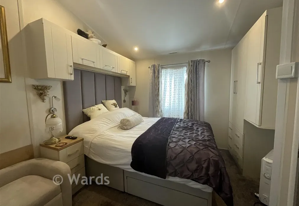 Bedroom 1 - Shottendane Road, Birchington, Kent - Wards of Kent