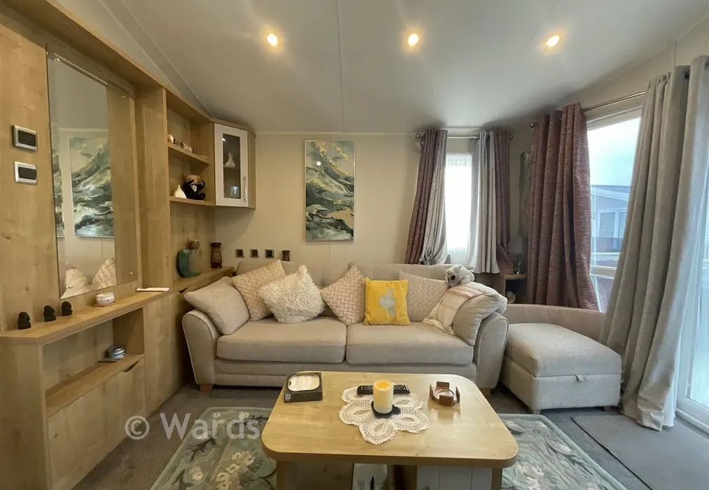 Lounge - Shottendane Road, Birchington, Kent - Wards of Kent