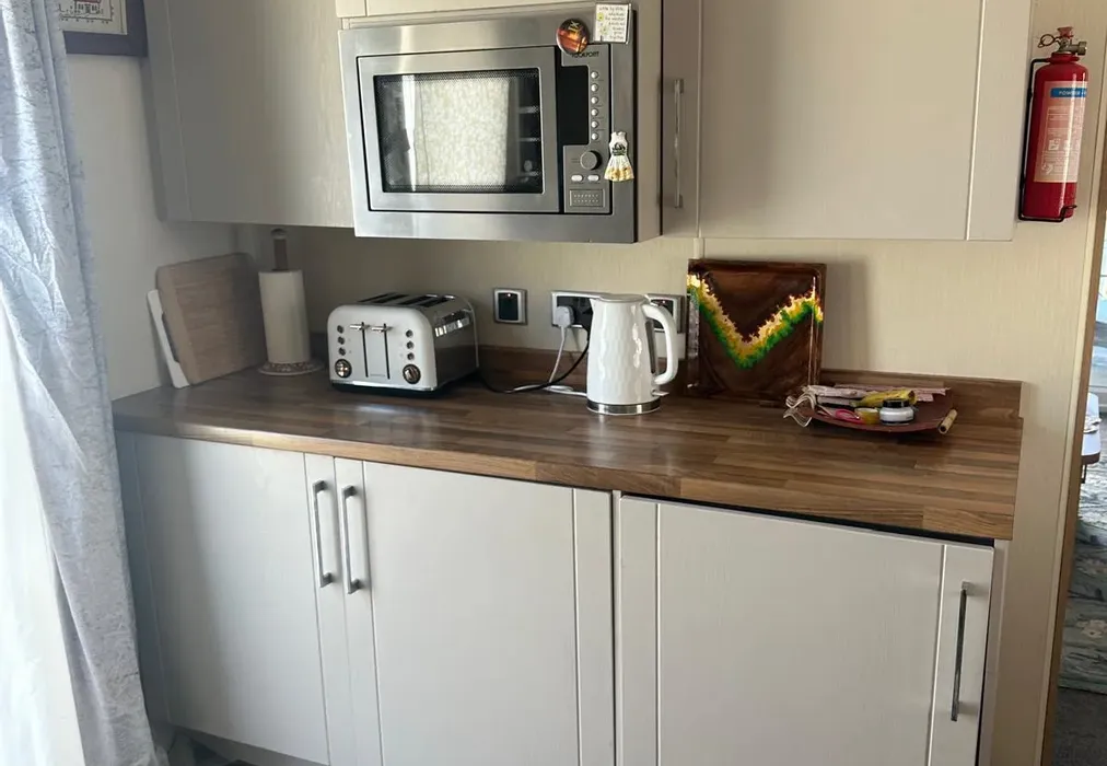 Kitchen New - Shottendane Road, Birchington, Kent - Wards of Kent