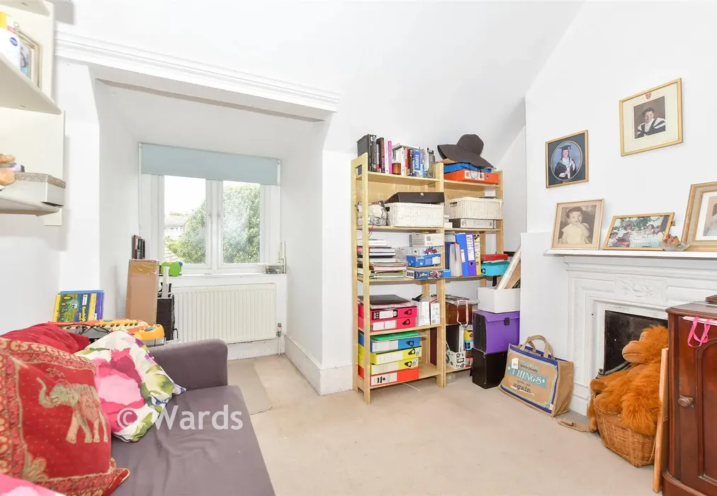 Bedroom 5 - Rectory Road, Broadstairs, Kent - Wards of Kent