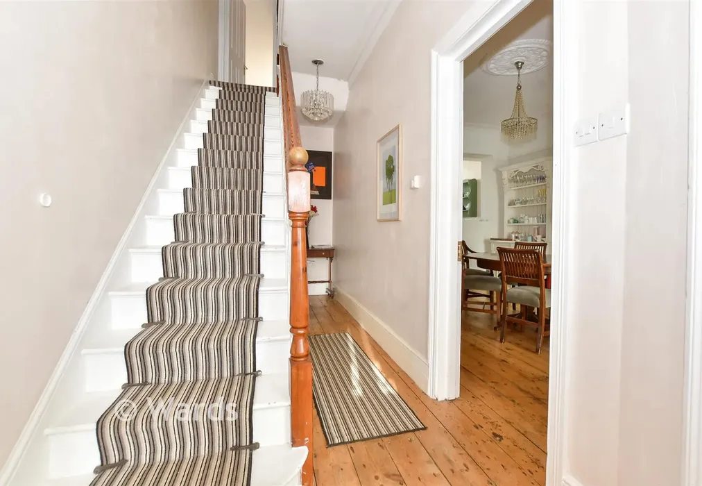 Hallway - Rectory Road, Broadstairs, Kent - Wards of Kent
