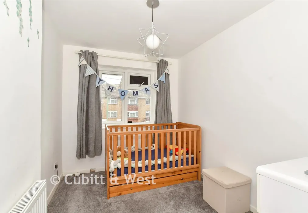 Bedroom 3 - Wickhurst Rise, Portslade, East Sussex - Wards of Kent