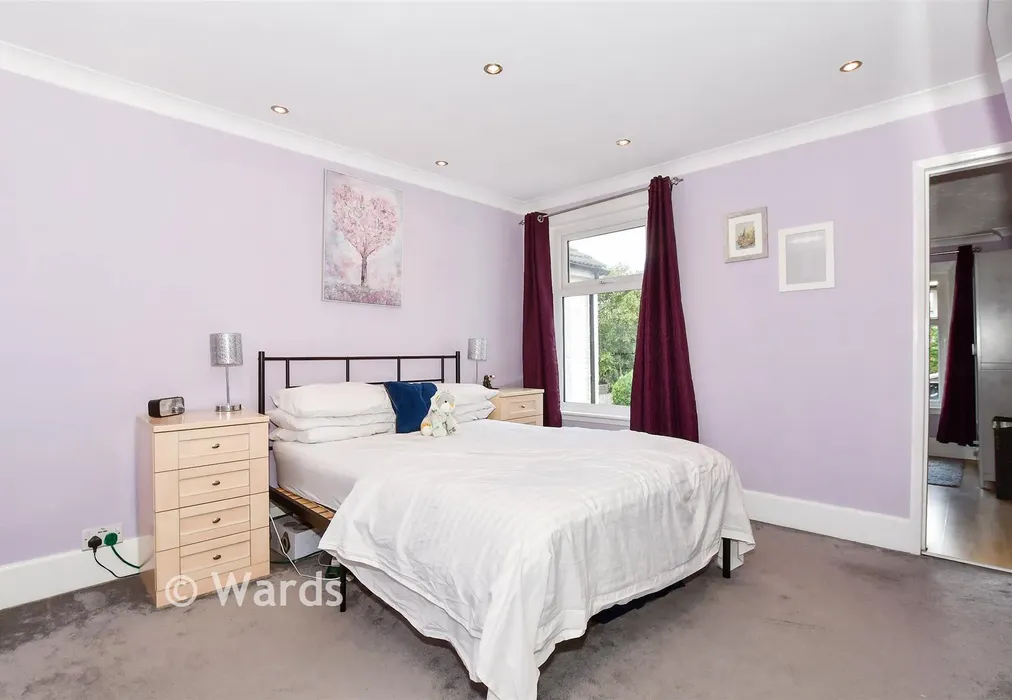 Bedroom 2 - Bell Lane, Ditton, Aylesford, Kent - Wards of Kent
