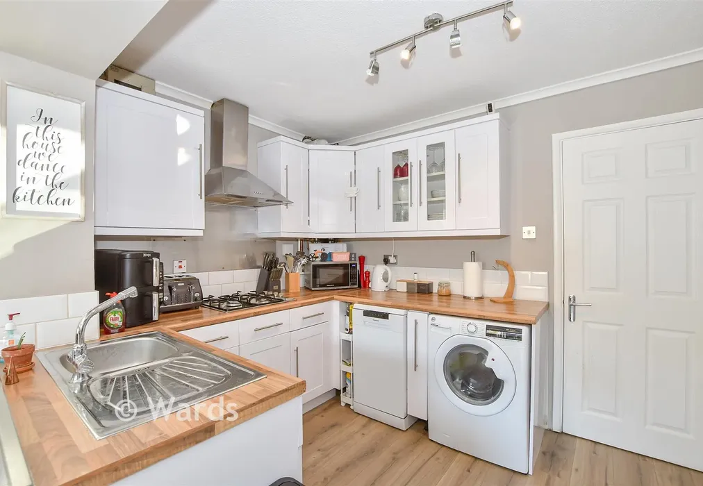 Kitchen - Stevens Road, Eccles, Aylesford, Kent - Wards of Kent