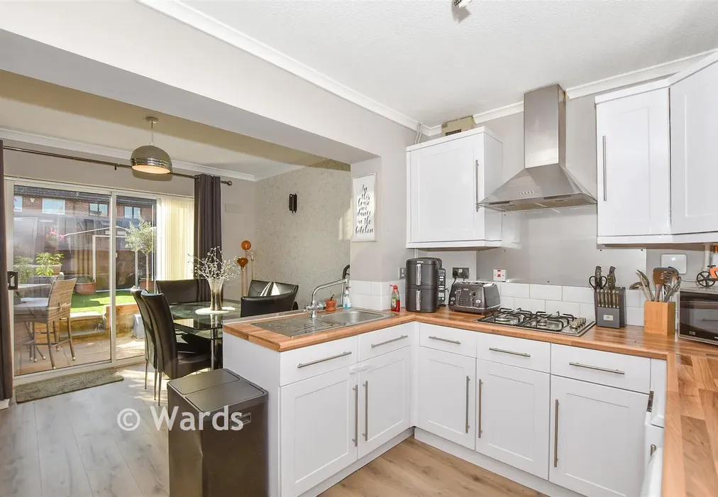 Kitchen - Stevens Road, Eccles, Aylesford, Kent - Wards of Kent